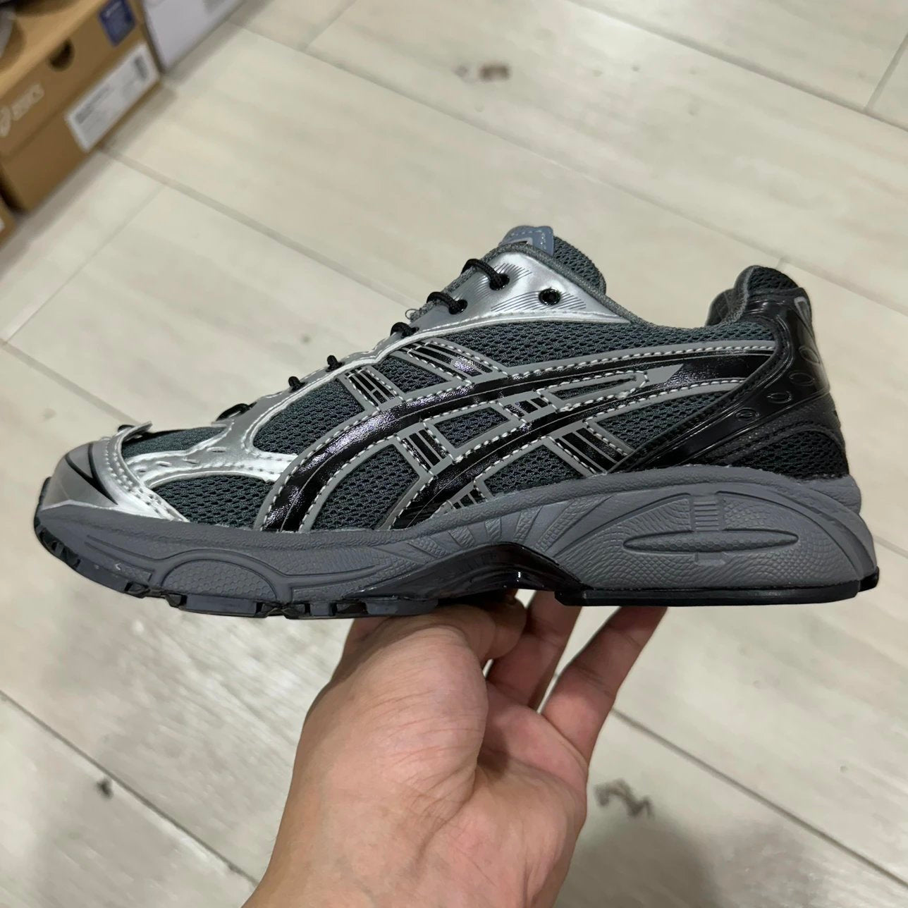 Kayano 14 Grey