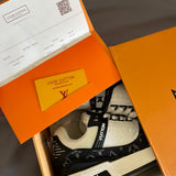 Trainer Black and White Drip Sneakers