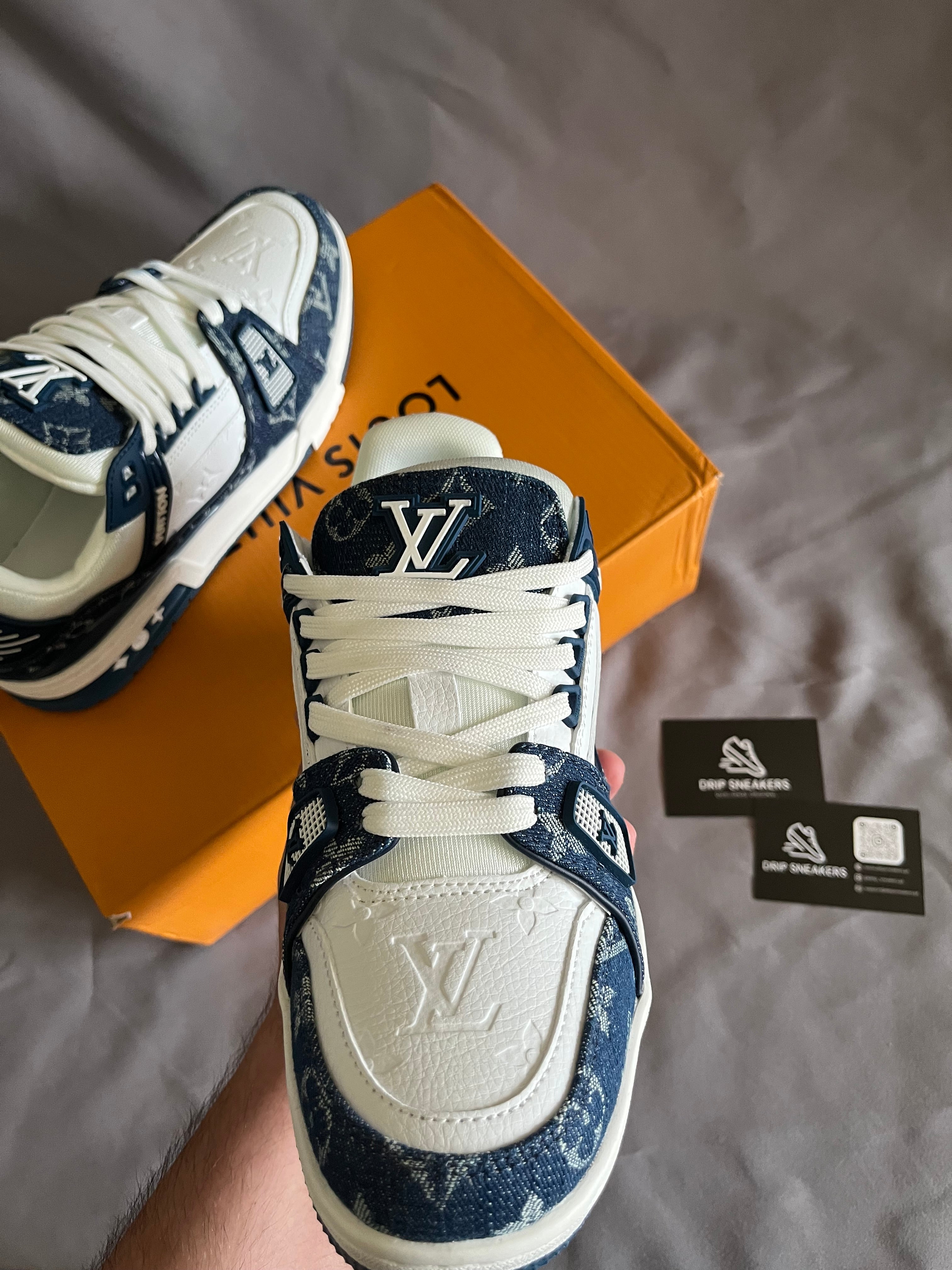 Trainer White and Blue My Store 4