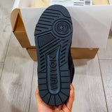 Skate All Black