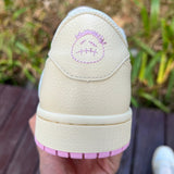 AJ1 Travis Reverse Mocha Little Pink