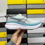 GEL-NIMBUS 28 Light Blue