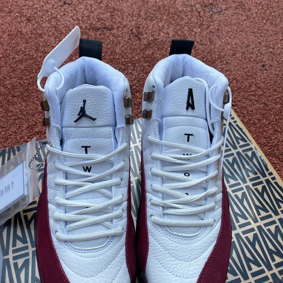 12 Ma Maniére