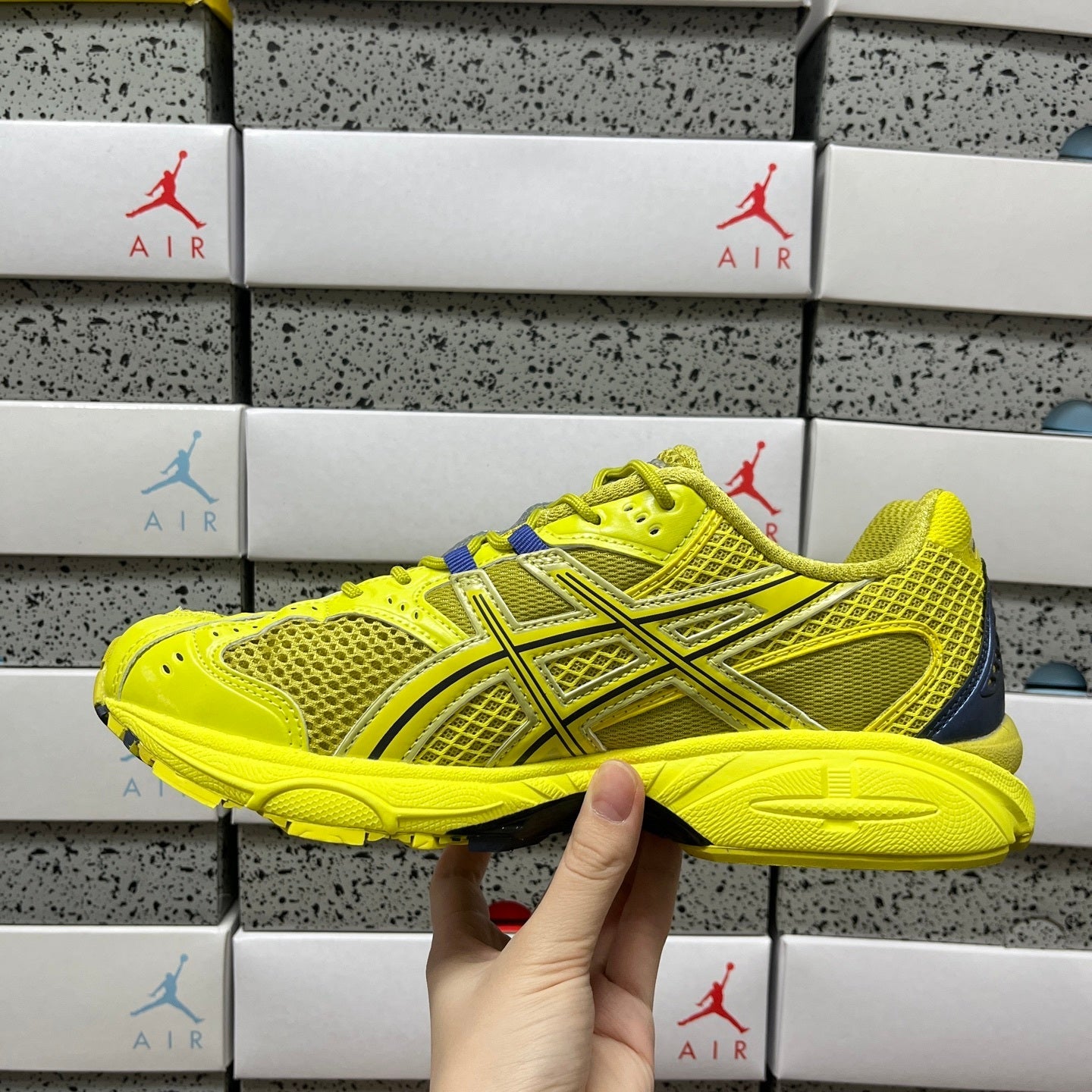 GEL-NIMBUS 10.1 Yellow