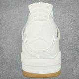 AJ4 Levis