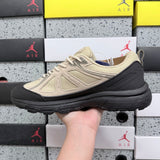 GEL-VENTURE 6 Black/Feather Grey