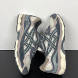 Gel Nyc Oatmeal/Obsidian Grey