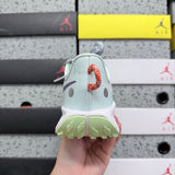 Pegasus Trail 5 Barely Green / Total Orange / Summit White