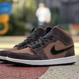 AJ1 MID Dark Chocolate