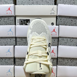 Quest 6 Coconut Milk/Black/Sail