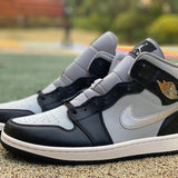 AJ1 MID Black Chrome