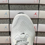 Pegasus Premium White/Blue