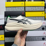 GEL-NIMBUS 28 Black/Beige