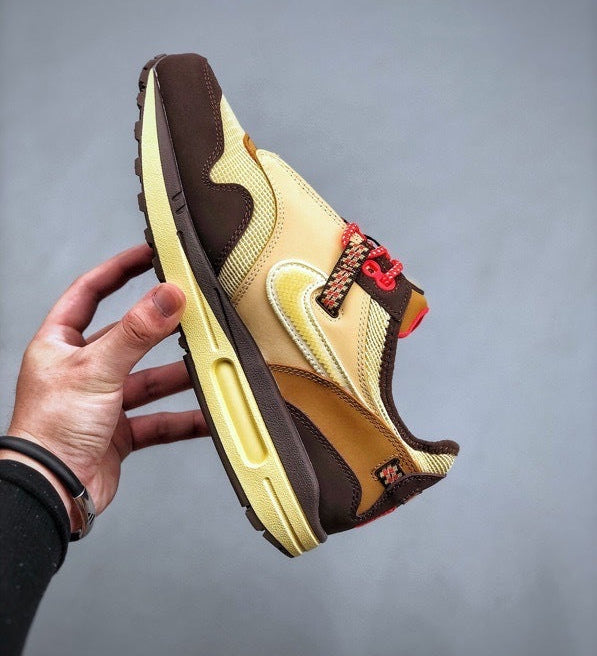 Air Max 1 Travis Scott Cactus Jack Baroque Brown