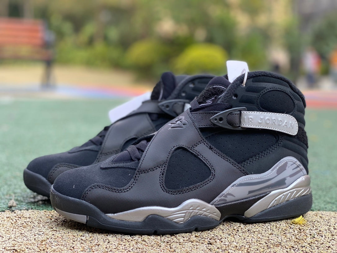 AJ8 All Black