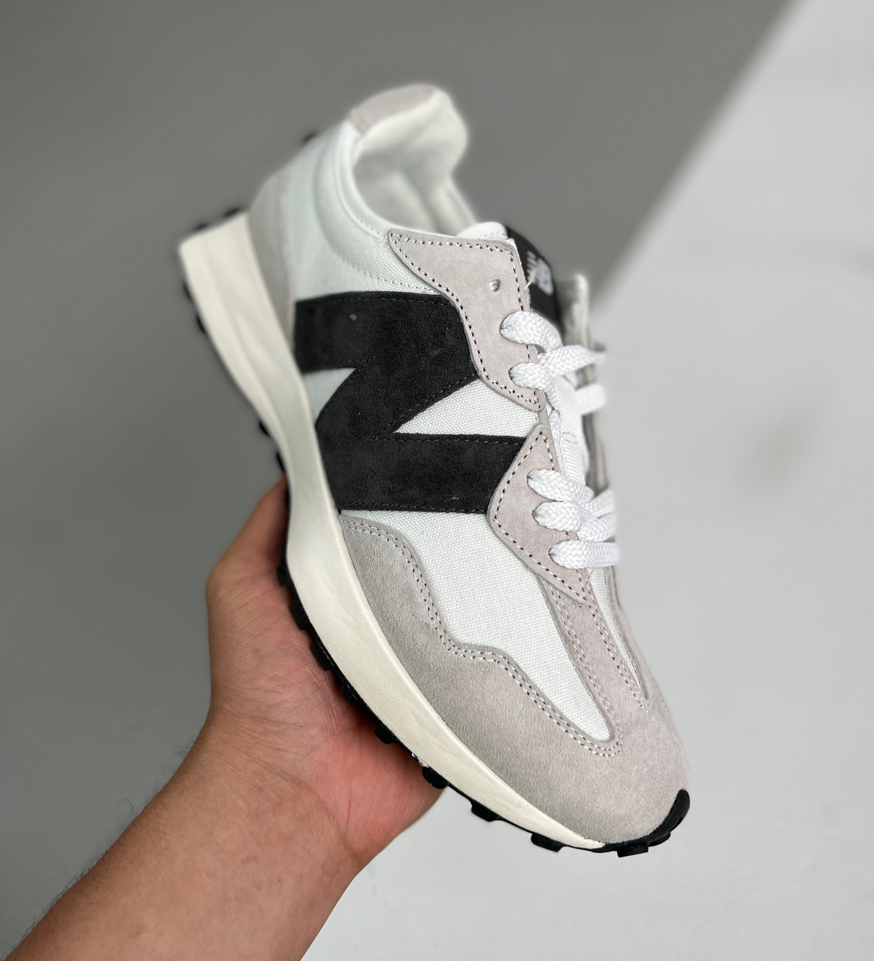 327 White and Black