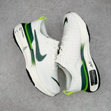 ZoomX Invincible Run Flyknit 3 Wake Up Pack - Green