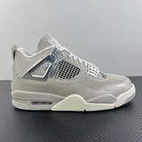 AJ4 Retro Frozen Moments