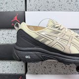 GEL-VENTURE 6 Black/Feather Grey