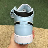 AJ1 MID Ice Blue