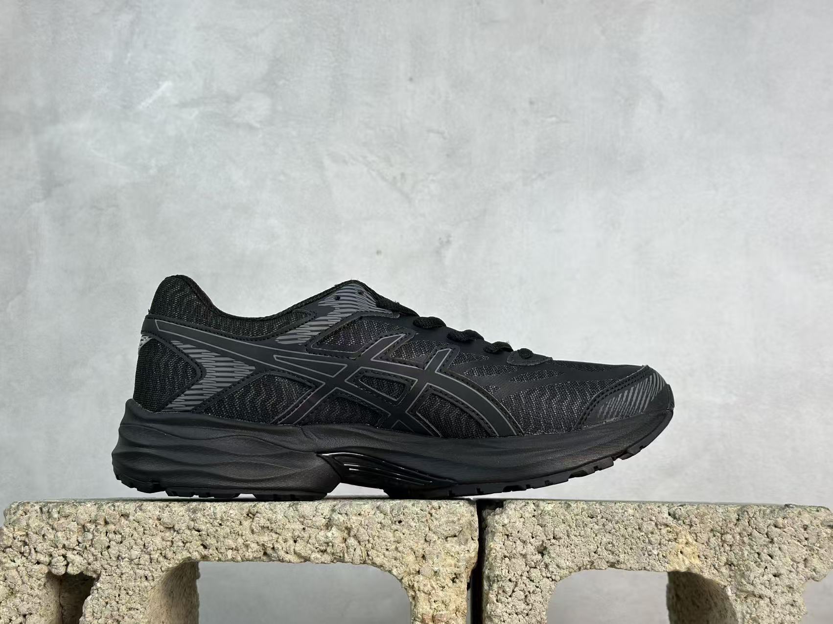 GEL-FLUX 4 Black