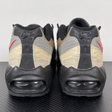 95 Off Noir Limestone