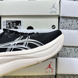 GEL-NIMBUS 28 Black/White