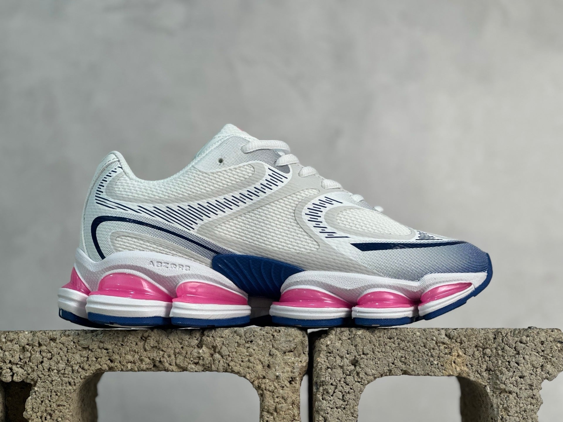 2000 Pink and White