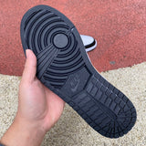 AJ1 MID Patent Black White Gold