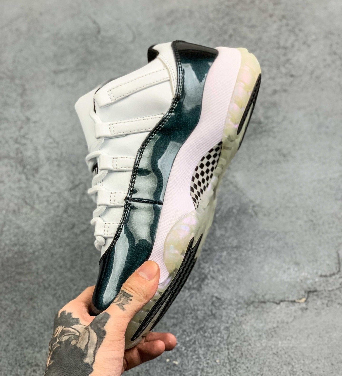AJ11 Easter Low Green