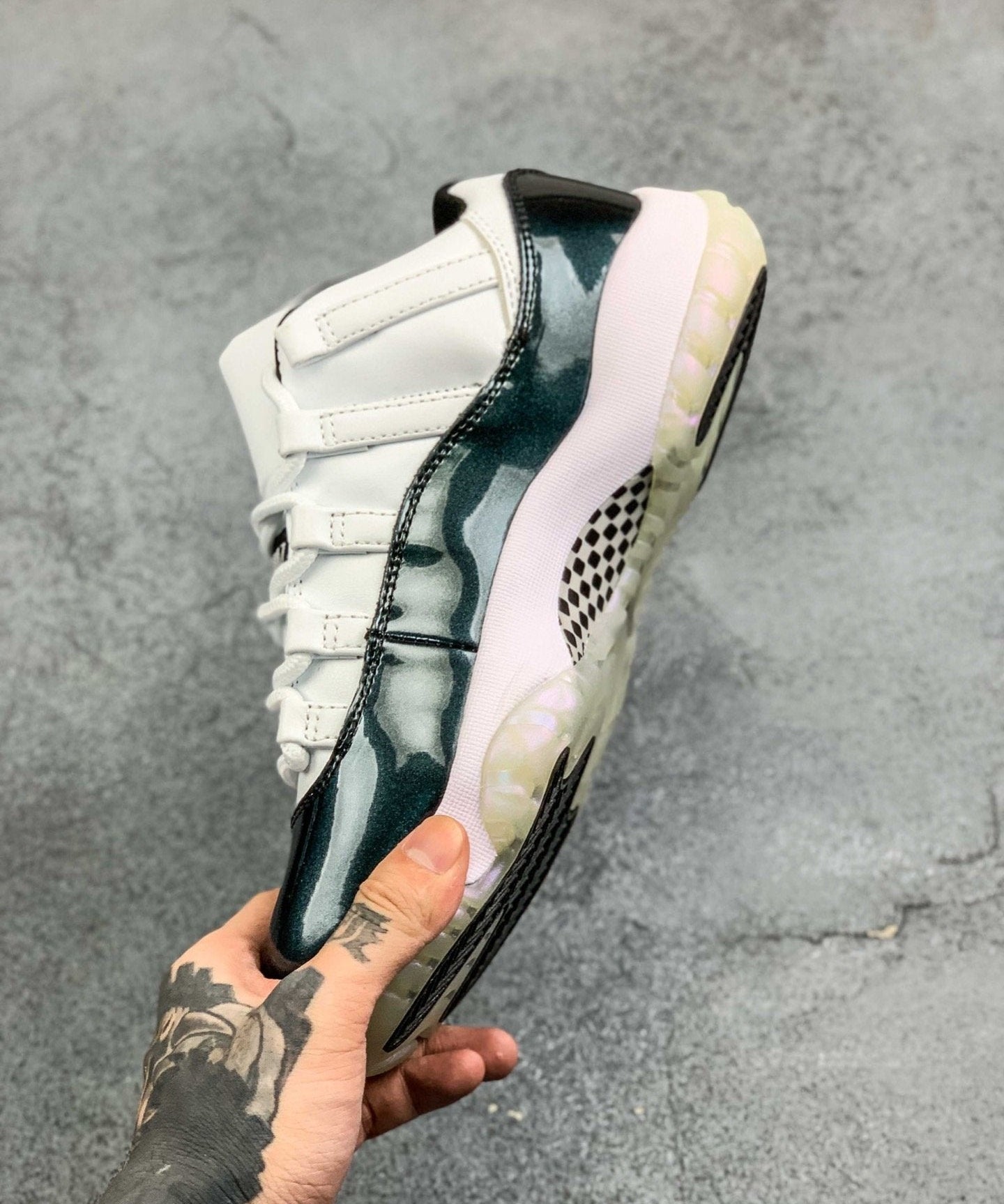 AJ11 Easter Low Green