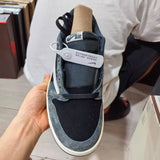 AJ1 Travis