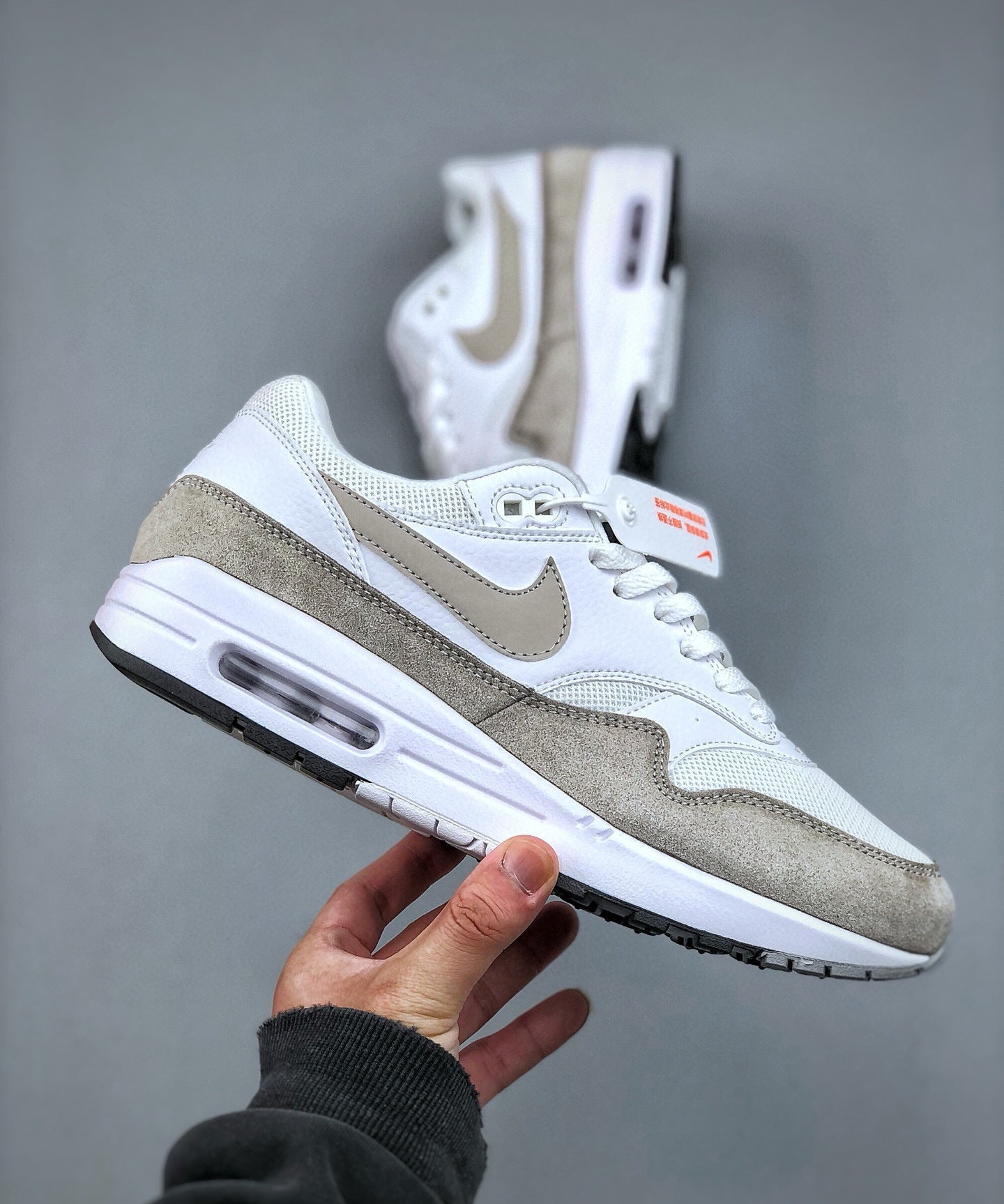Air Max 1 Branco/Claro