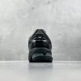 1906 Triple Black