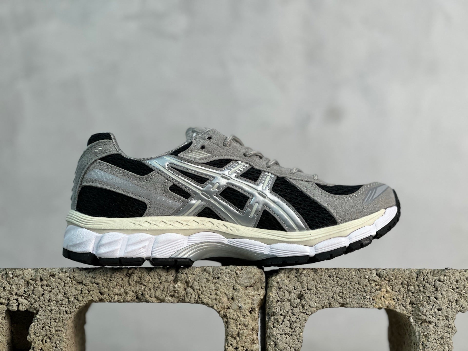 GEL-Kayano 12.1 Kith