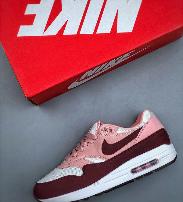 Air Max 1 Red Stardust