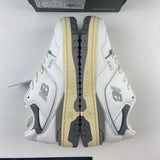 550 Vintage Cinzento e Branco