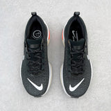 ZoomX Invincible Run Flyknit 3 Black/White