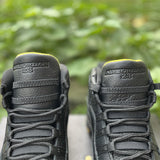 AJ10 Black and Yellow