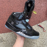 AJ 5 Retro Doernbecher