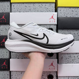 Nk Air Alphazoom White/Black