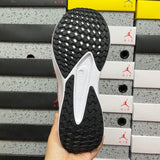 Quest 6 White