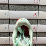 Pegasus Premium Barely Green