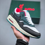 Air Max 1 LeBron James Liverpool F.C