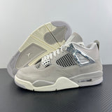 AJ4 Retro Frozen Moments