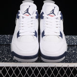 AJ4 Retro Midnight Navy