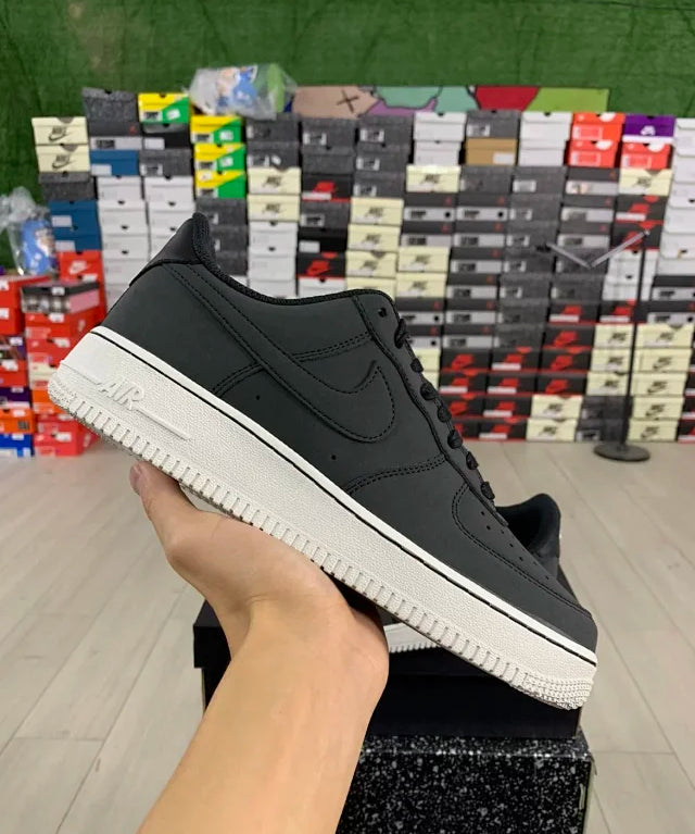 AF1