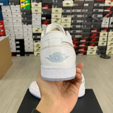AJ1 Low White