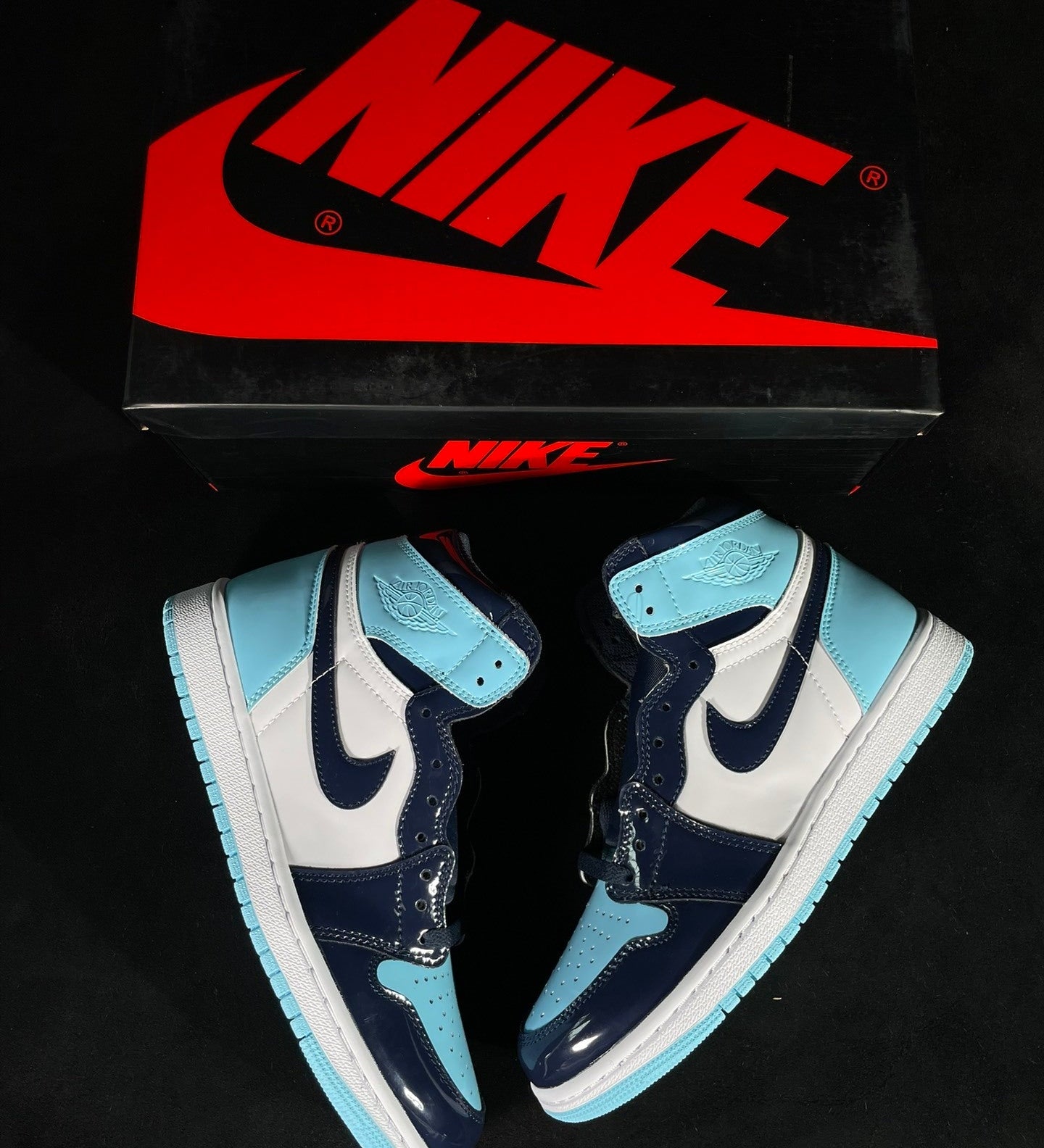 AJ1 High OG LIGHT BLUE