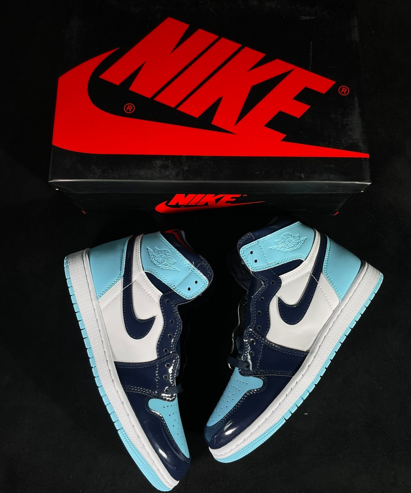 AJ1 High OG AZUL CLARO